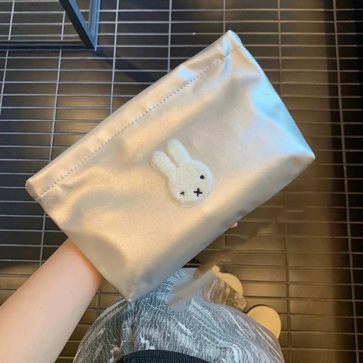 Cartoon Image Miffy Makeup Bag - огляд і ціна Women'S Bags Going Out
