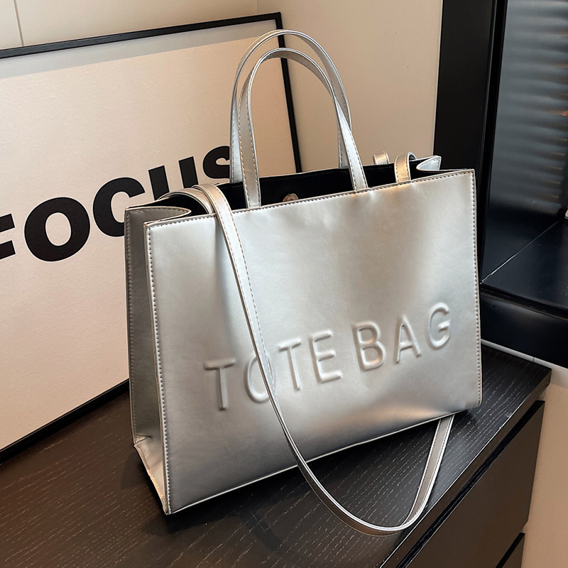 Designer Tote Bag For Women La - огляд і ціна Women Bags Low Price